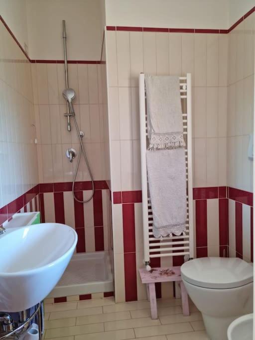Villa Tea, Residenza Incantevole Con Giardino . Flumini di Quartu Esterno foto