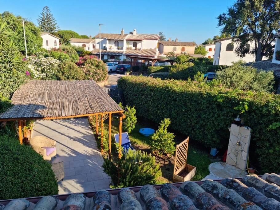 Villa Tea, Residenza Incantevole Con Giardino . Flumini di Quartu Esterno foto