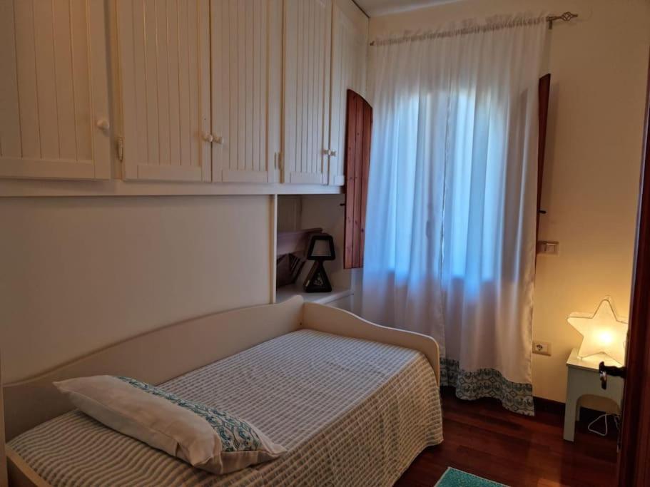 Villa Tea, Residenza Incantevole Con Giardino . Flumini di Quartu Esterno foto